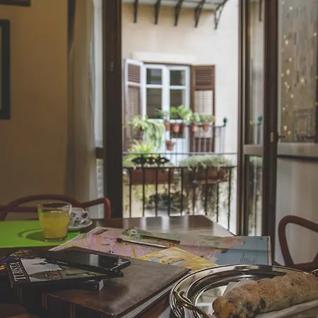 Palazzo Schiavo Apartment