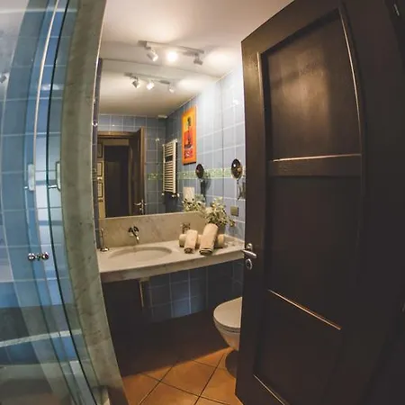 Palazzo Schiavo Apartment *